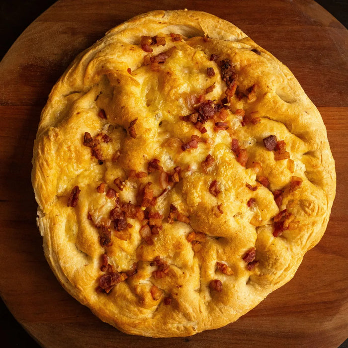 Focaccia tocino queso